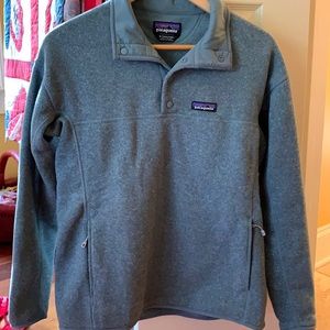 Patagonia pull over